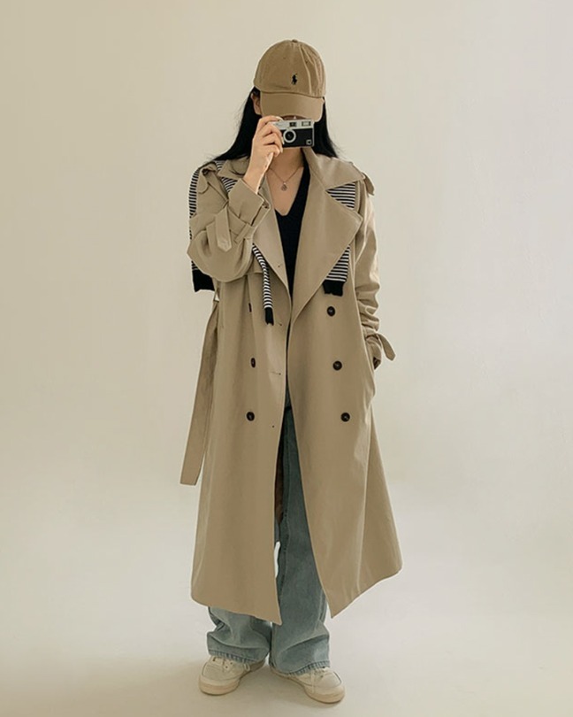 Maisoned double trench coat.