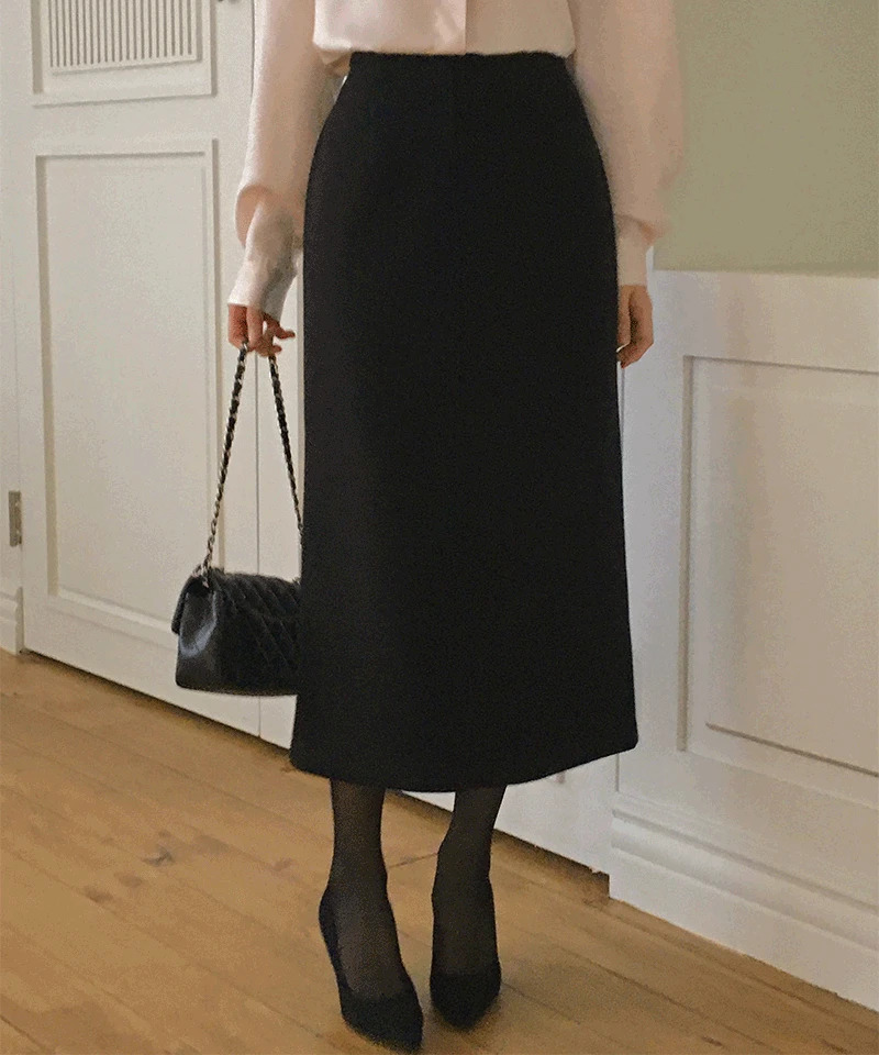 Moody long skirt 裙子
