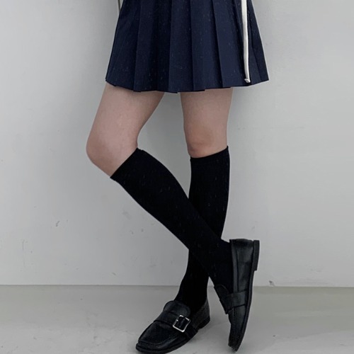 基本款及膝襪