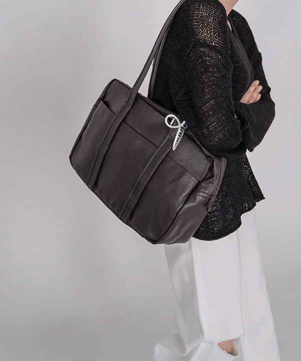 tokyo square shoulder bag 肩背包
