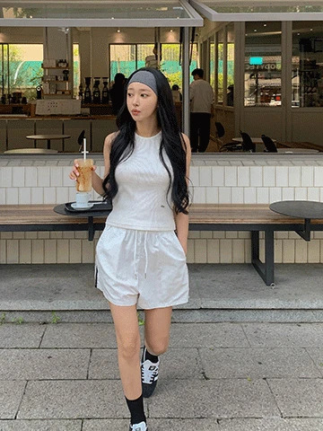 女性背心