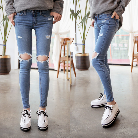 I like it because it’s confident, Destroyed Jeans 牛仔裤