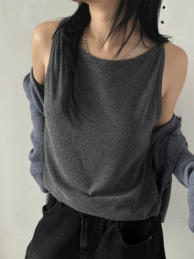 Fleece-lined Halter Sleeveless 无袖
