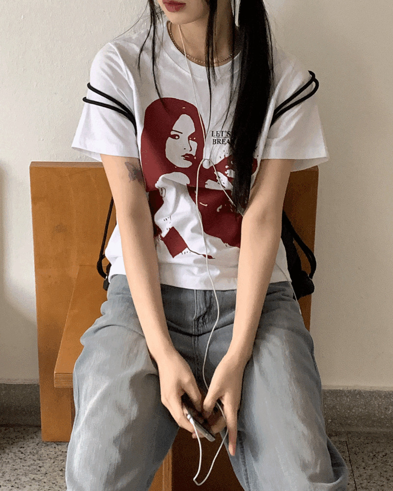 Hugging cat print semi-cropped short sleeve T-shirt 短袖上衣