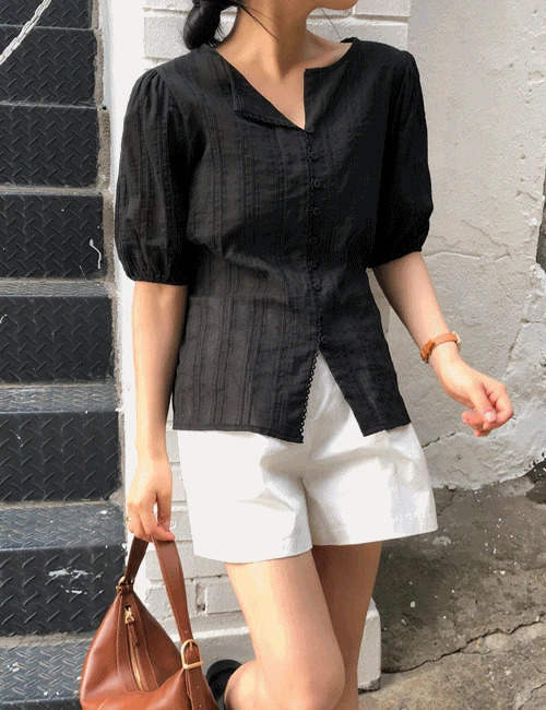 Poe blouse