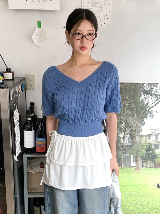 44-66 Yuseul V V-Neck Cable Semi-crop Short Sleeve Knitwear  短袖上衣
