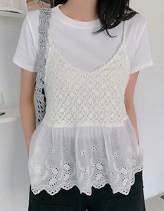 Punching Crochet 2 Short Sleeve T-shirt & Crochet Bustier Set