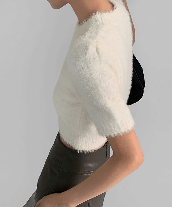 Lekerbin Boucle Fur Crop Short Sleeve Knitwear 针织衫