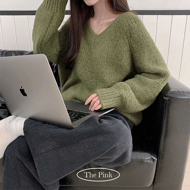 COSA OVERFIT V- V-Neck ALPACA Knitwear  針織衫