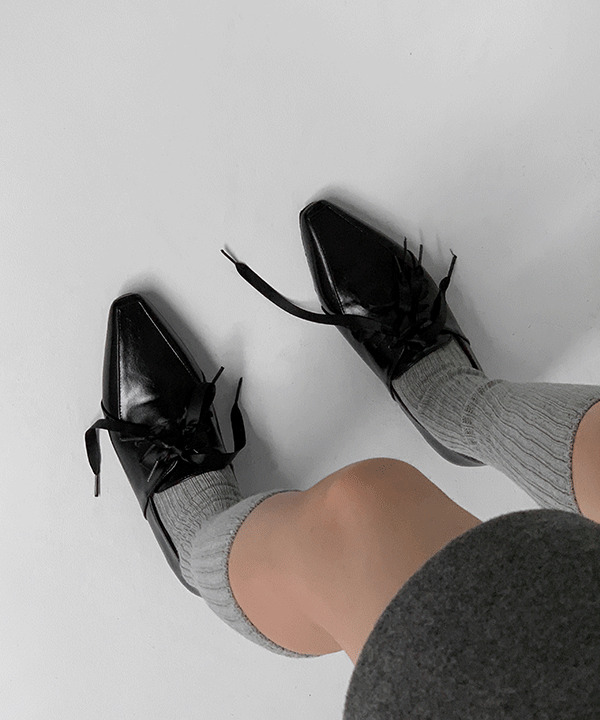 Raina ribbon strap stiletto flat shoes 平底鞋