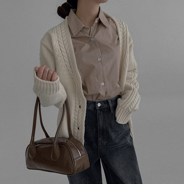 Square-neck V-Neck Knitwear Cardigan 針織外套