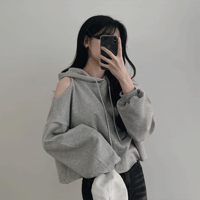 Miju shoulder slit cutting crop Fleece-lined