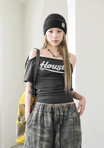 Hughes Off Shoulder Printed T-Shirt