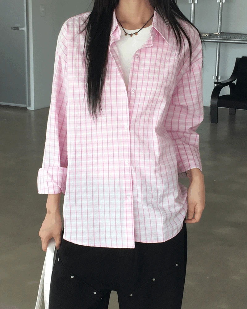 Pins mid-season square check overfit shirt