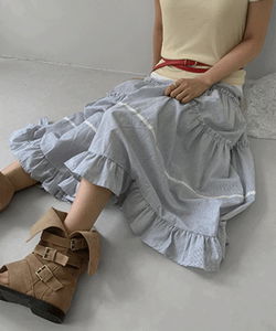 條紋蕾絲荷葉邊長裙