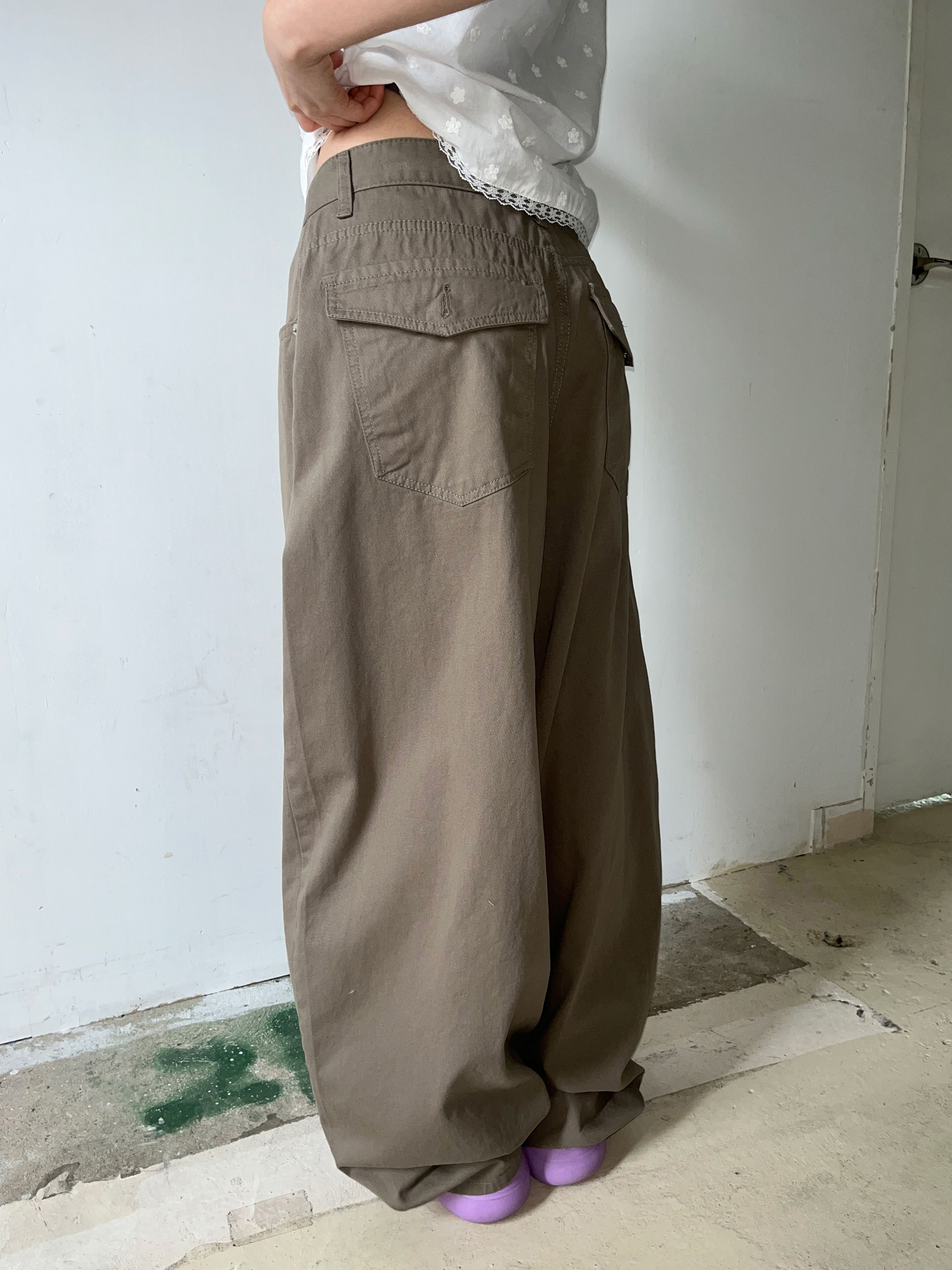 wide-leg-pants