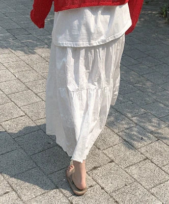 ruffled-skirt