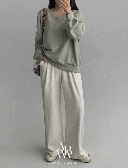 #AWABMADE:_On-Off V-Luz Sweatshirt -Set Available/4 Colors 长袖上衣