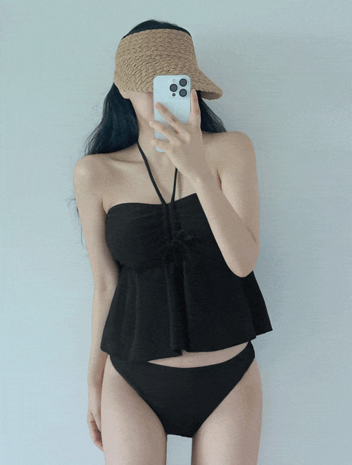 one-piece-swimsuit