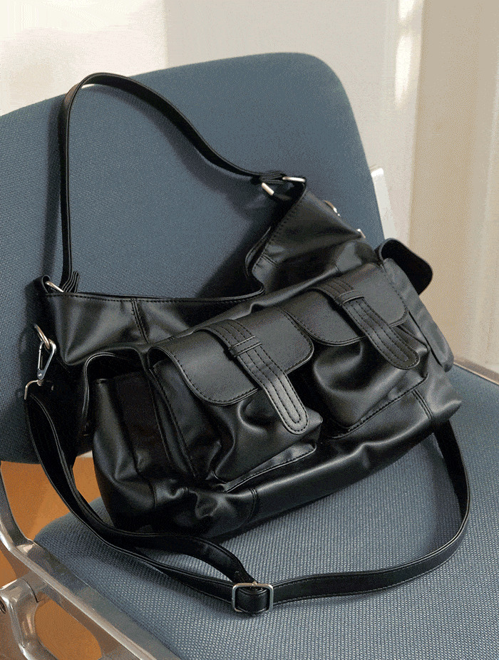 Big two-pocket leather shoulder messenger cross bag 肩背包