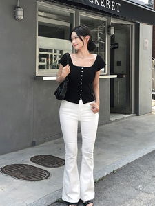 Swan back pocket button Flared pants