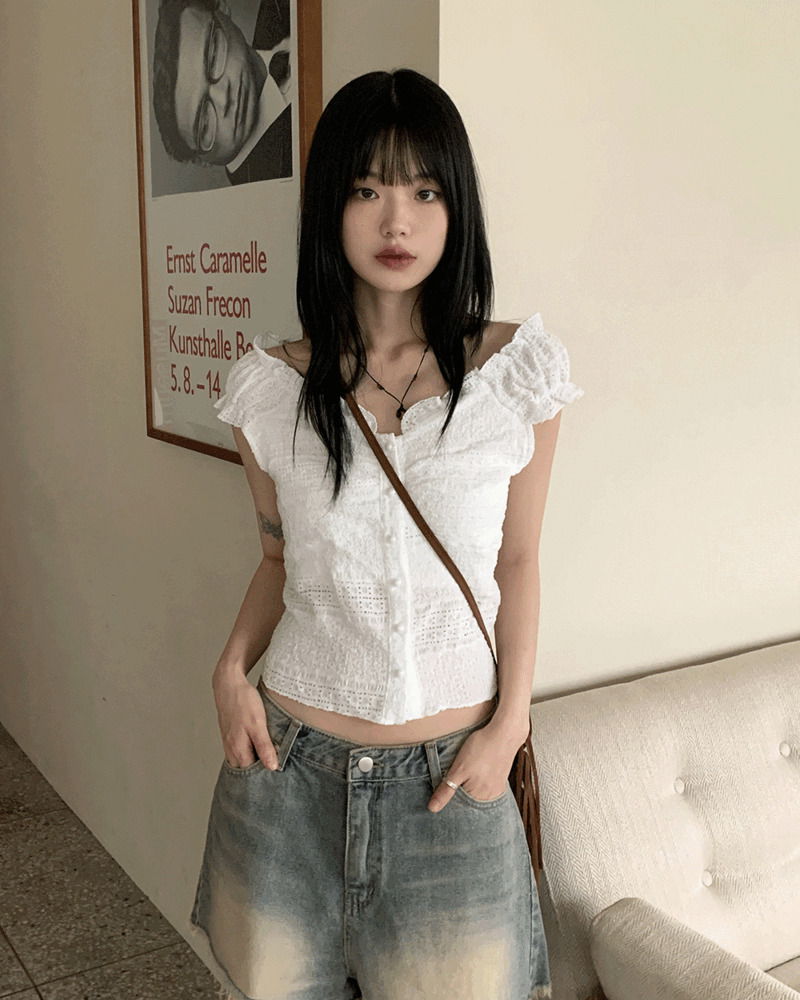 Roba Embossed Pearl Button Short Sleeve Blouse (Delayed delivery)