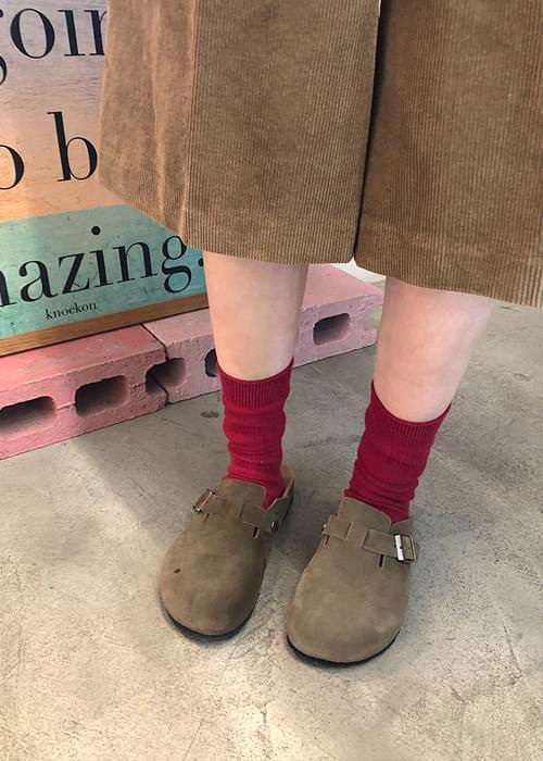 Boston suede buckle slippers (Ships Today)