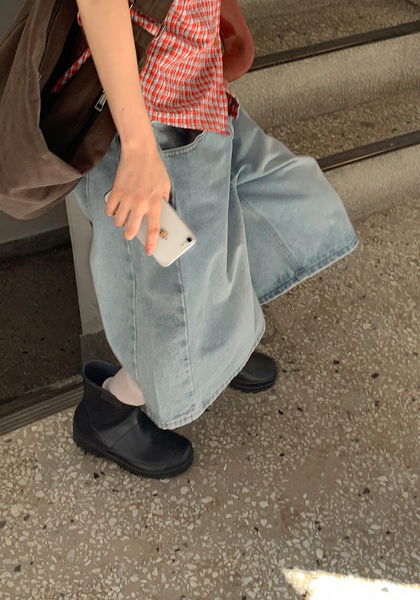 jeans
