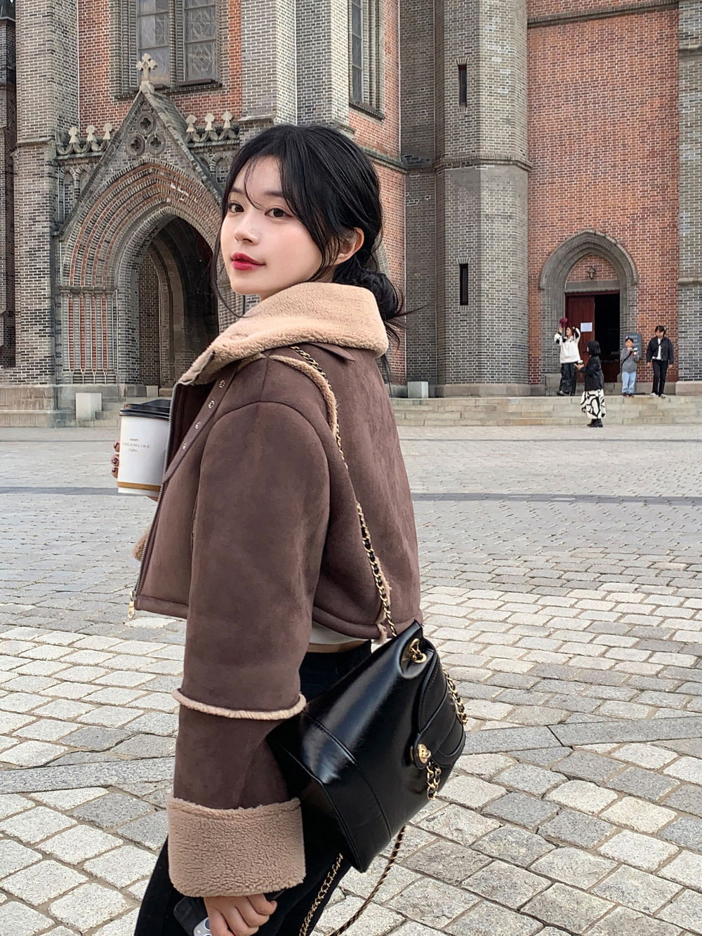 악세사리 모델 착용 이미지-S7L54