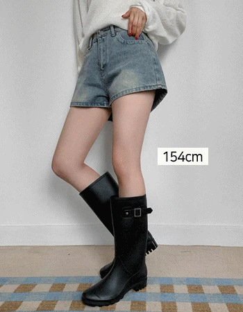 Short Pants