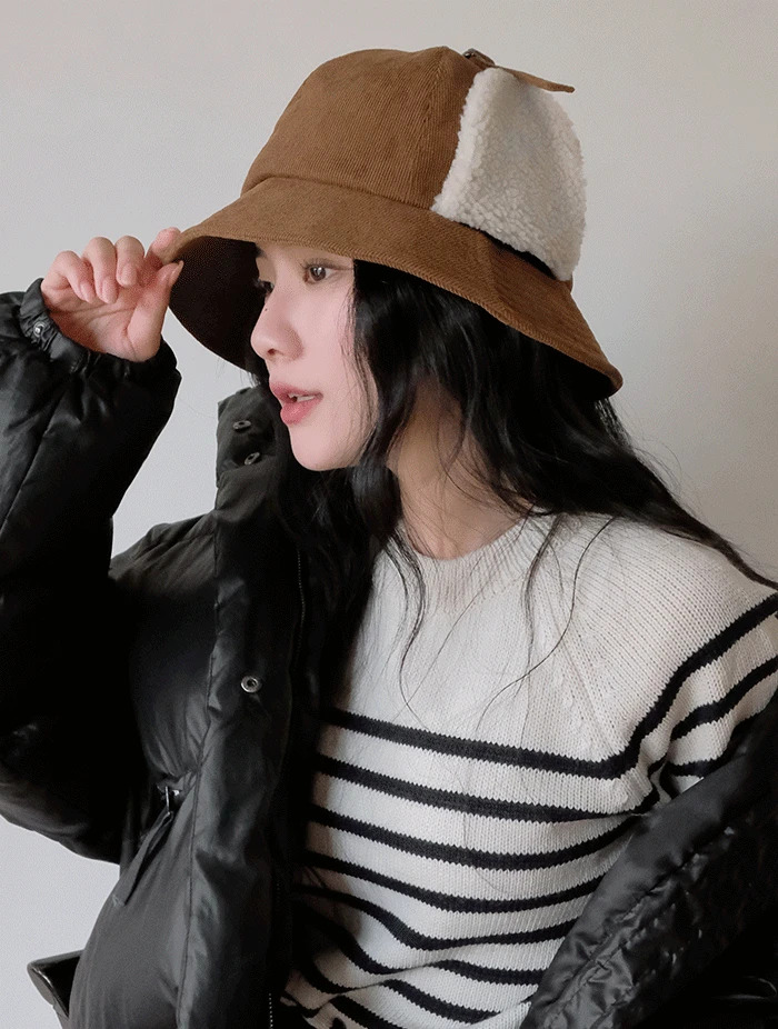 Two-Way Golden Trooper Hat Corduroy Earflap Military Hat 帽子