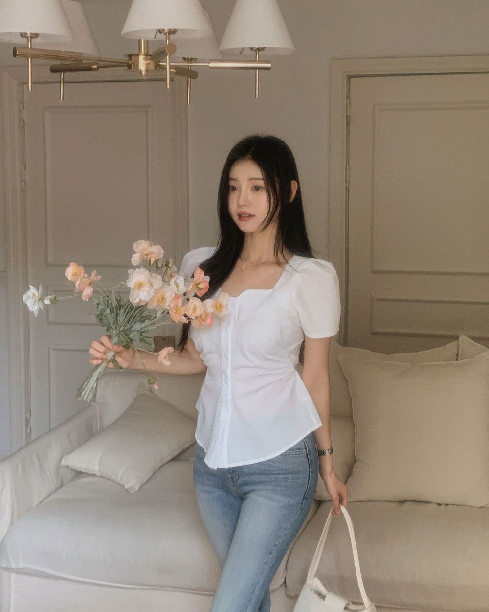 반팔 티셔츠 모델 착용 이미지-S1L72