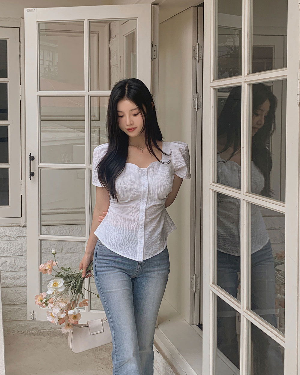 반팔 티셔츠 모델 착용 이미지-S1L81