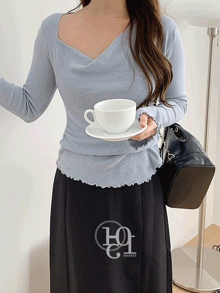 Betty Drape Knitwear 針織衫