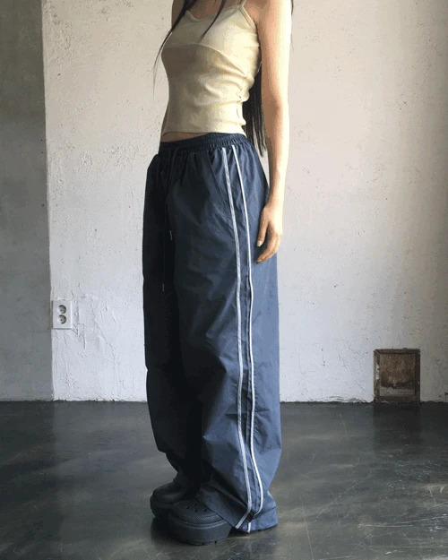 sweatpants