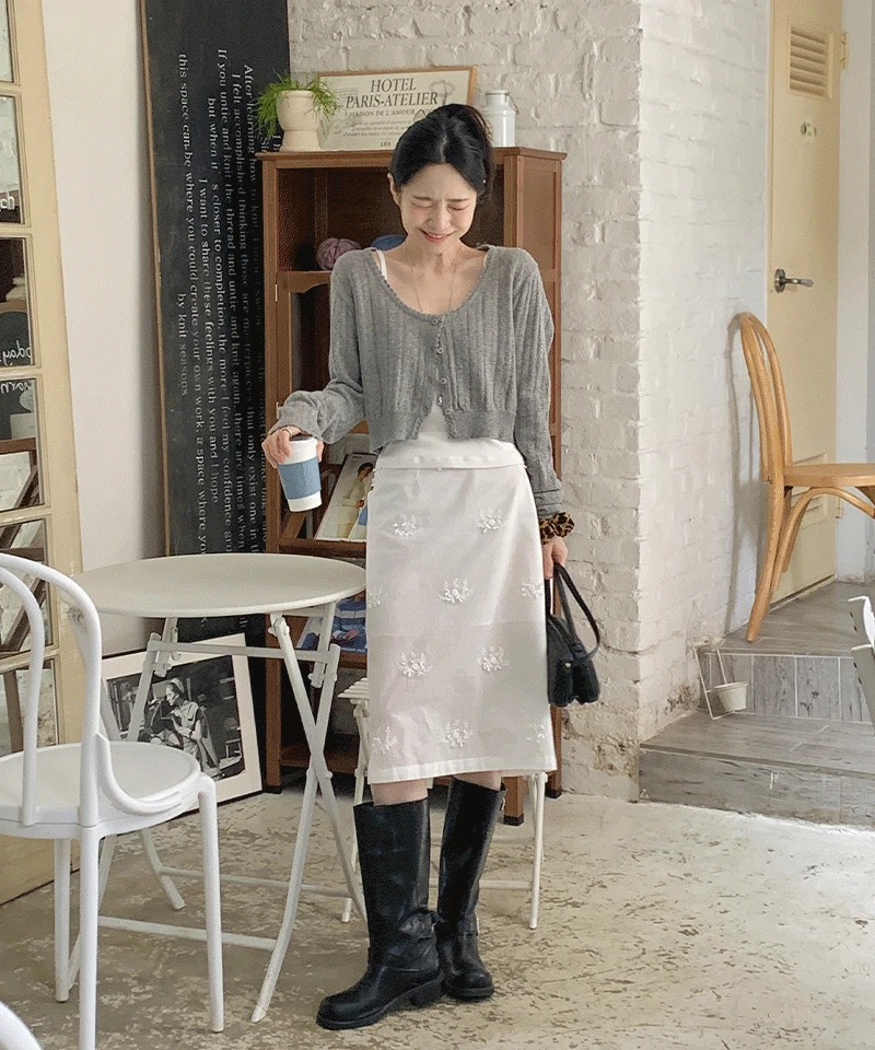 Brioche Skirt (Cherry Blossom Look, White, Flower Texture) 裙子