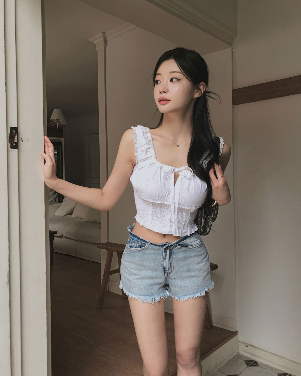 신발 모델 착용 이미지-S1L45