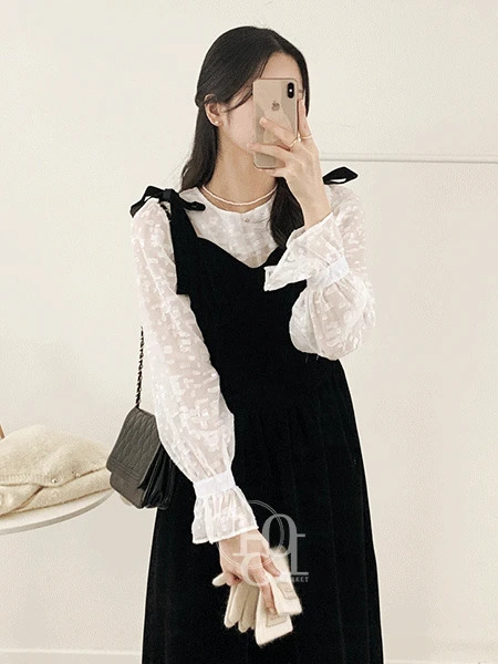 Rodney See-Through Shirring Blouse