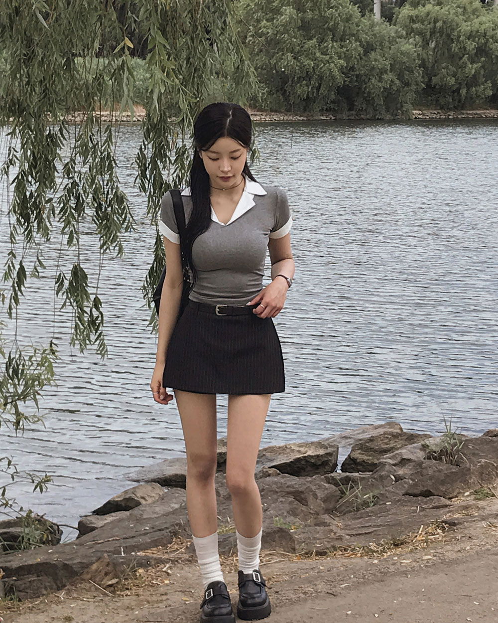 반바지 모델 착용 이미지-S1L62