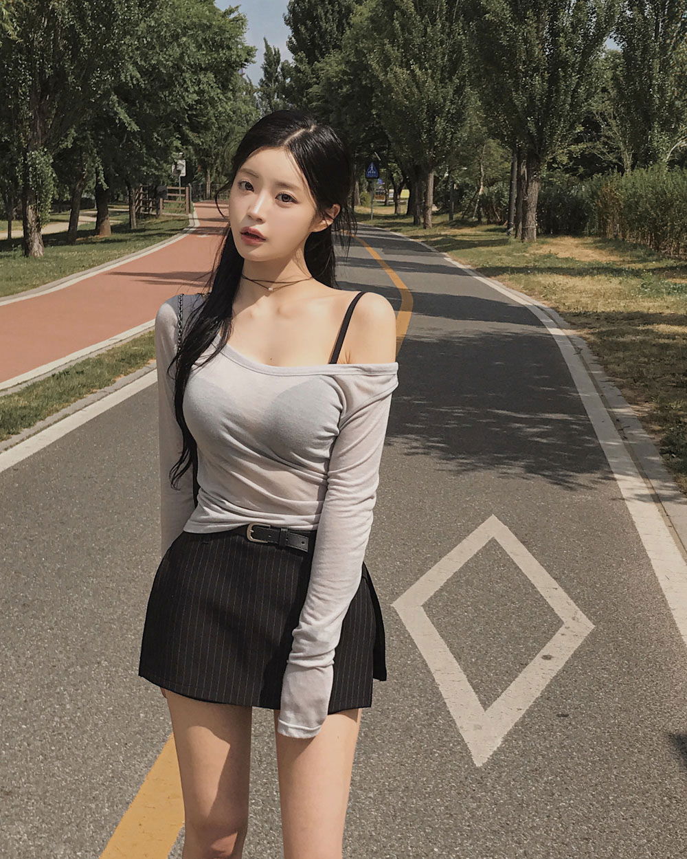 반바지 모델 착용 이미지-S1L84