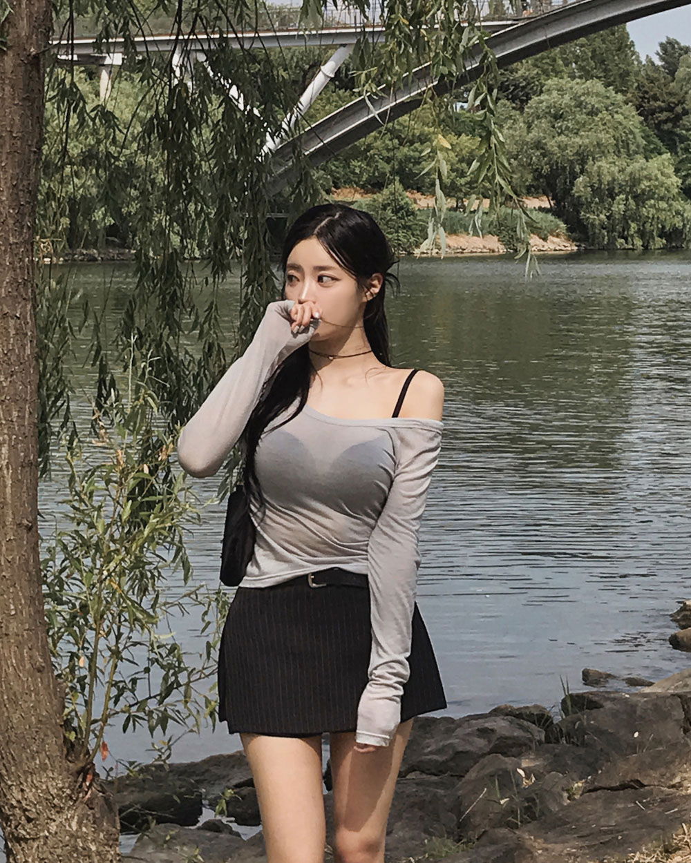 반바지 모델 착용 이미지-S1L88