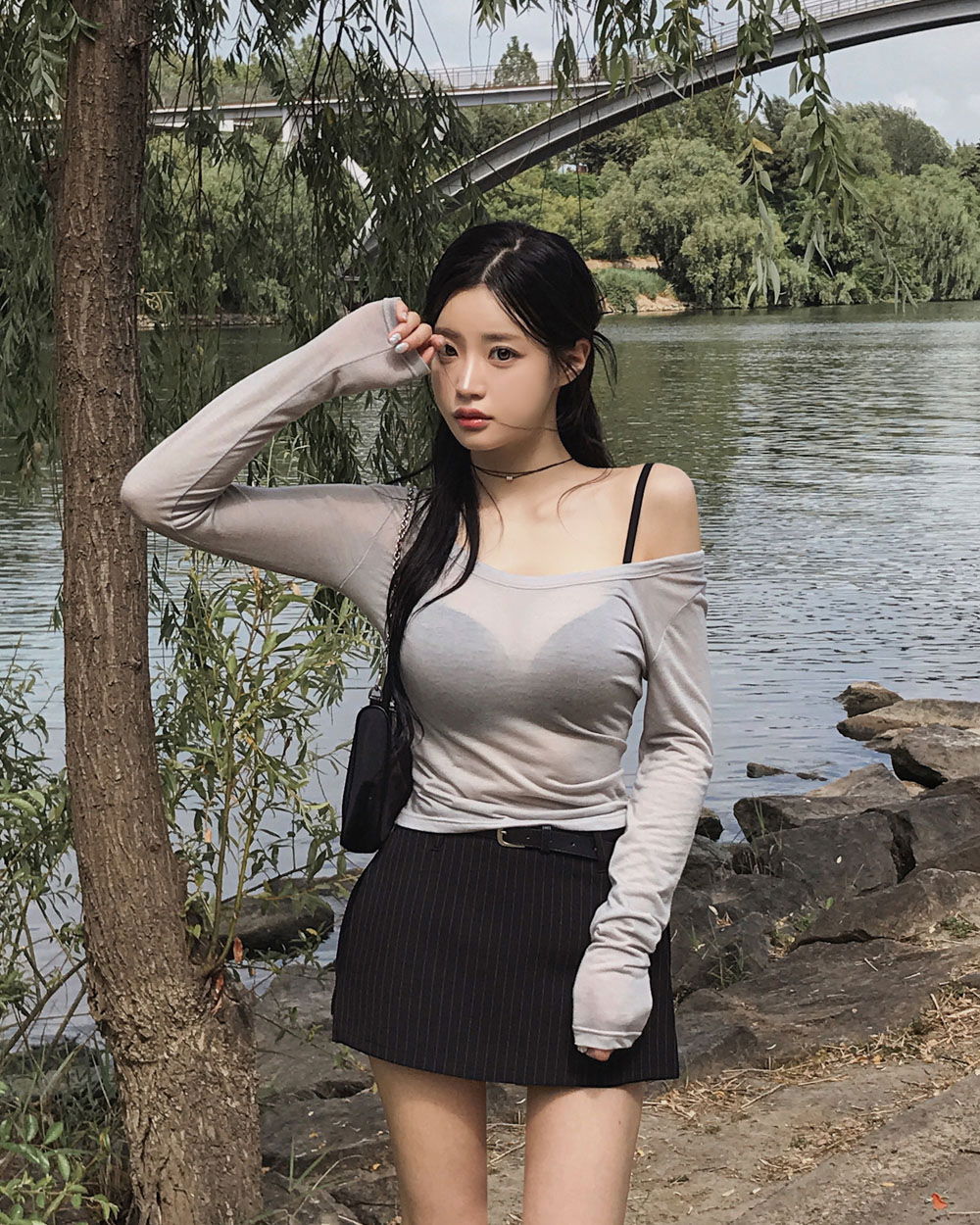 반바지 모델 착용 이미지-S1L90