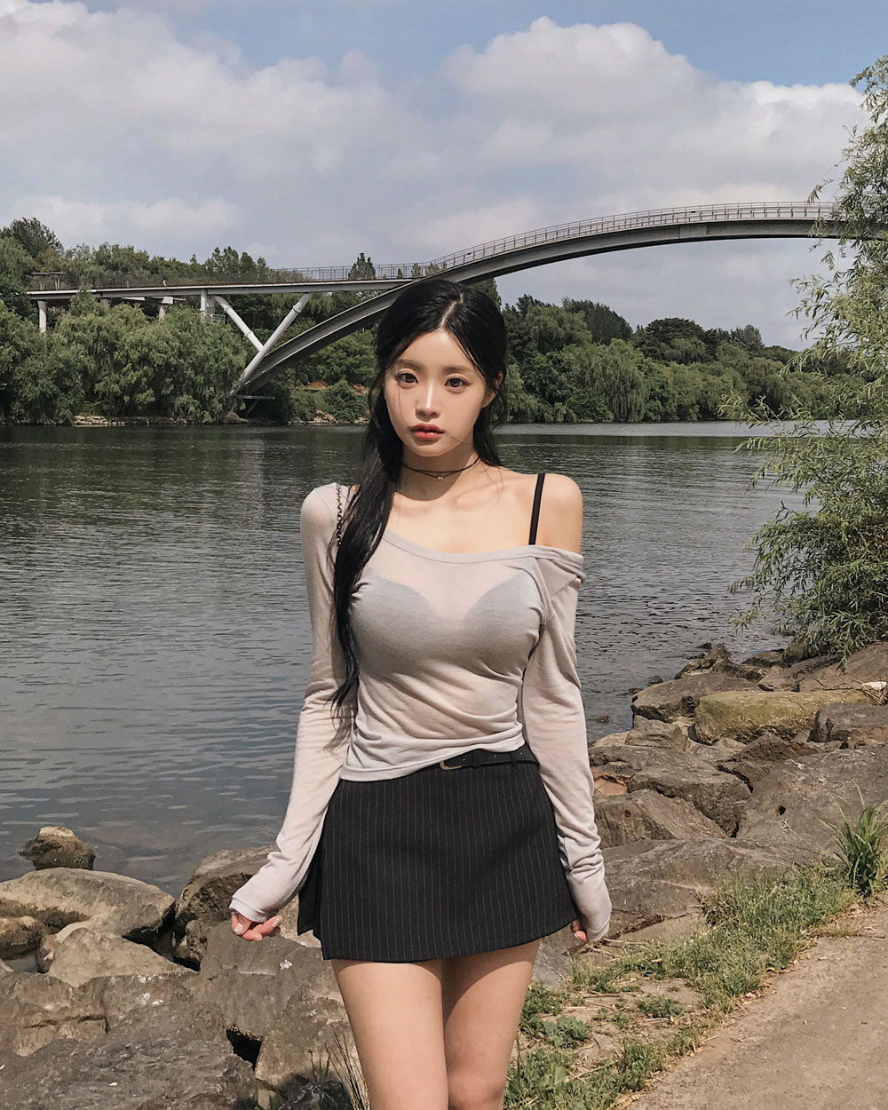 반바지 모델 착용 이미지-S1L97