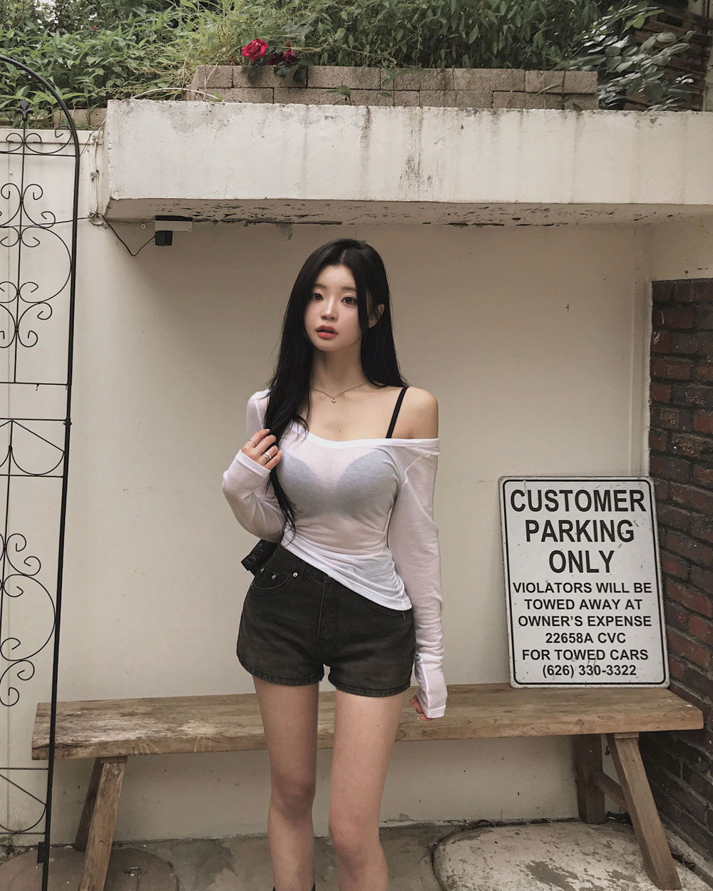 긴팔 티셔츠 모델 착용 이미지-S1L35