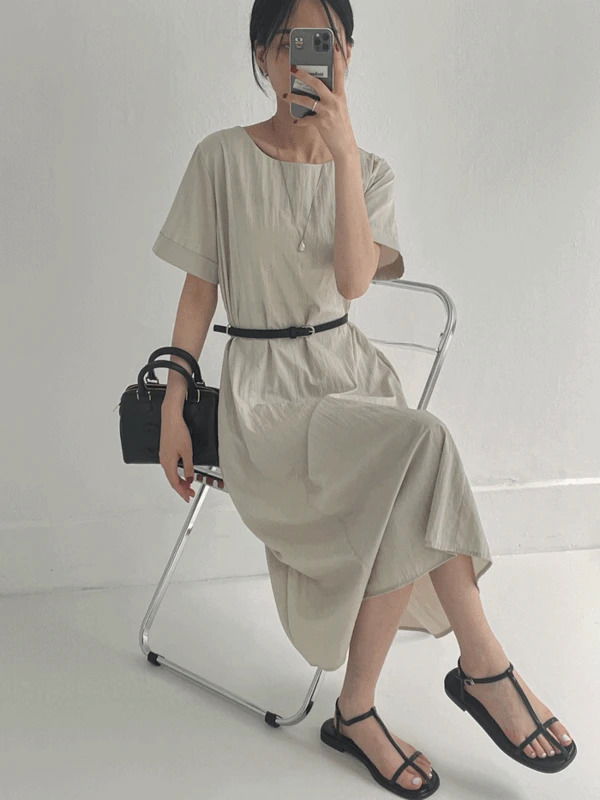 Classic roll- Dress