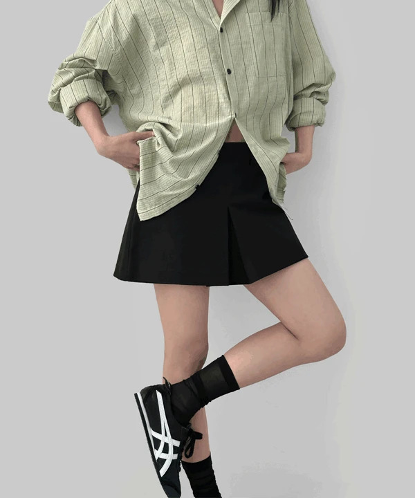 Rioen pin tuck short skirt pants 短褲