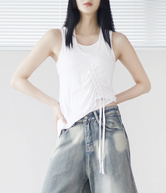 女性背心