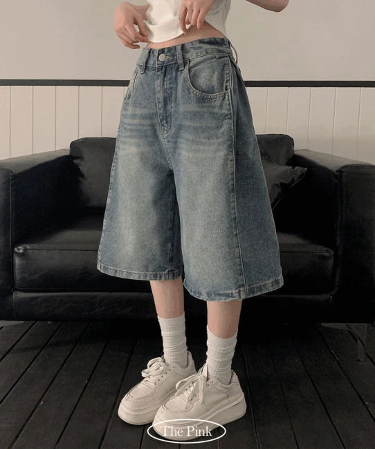 Siru High Waist Faded Side Pin Tuck Denim Shorts Bermuda Pants (Delayed delivery)