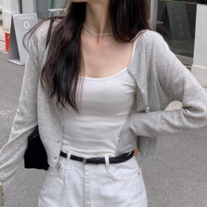 开襟衫