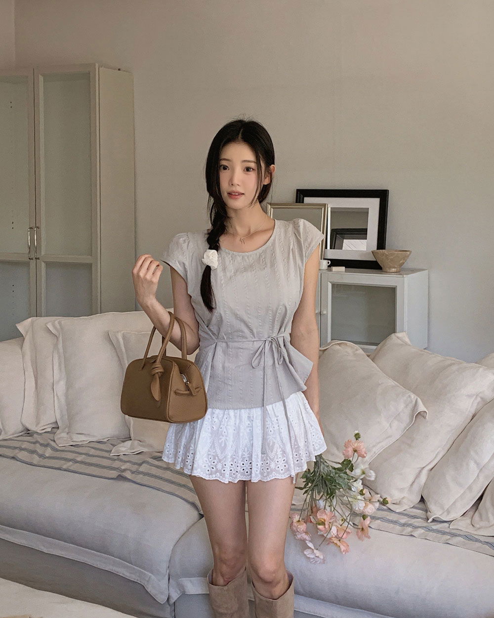 민소매 모델 착용 이미지-S1L66